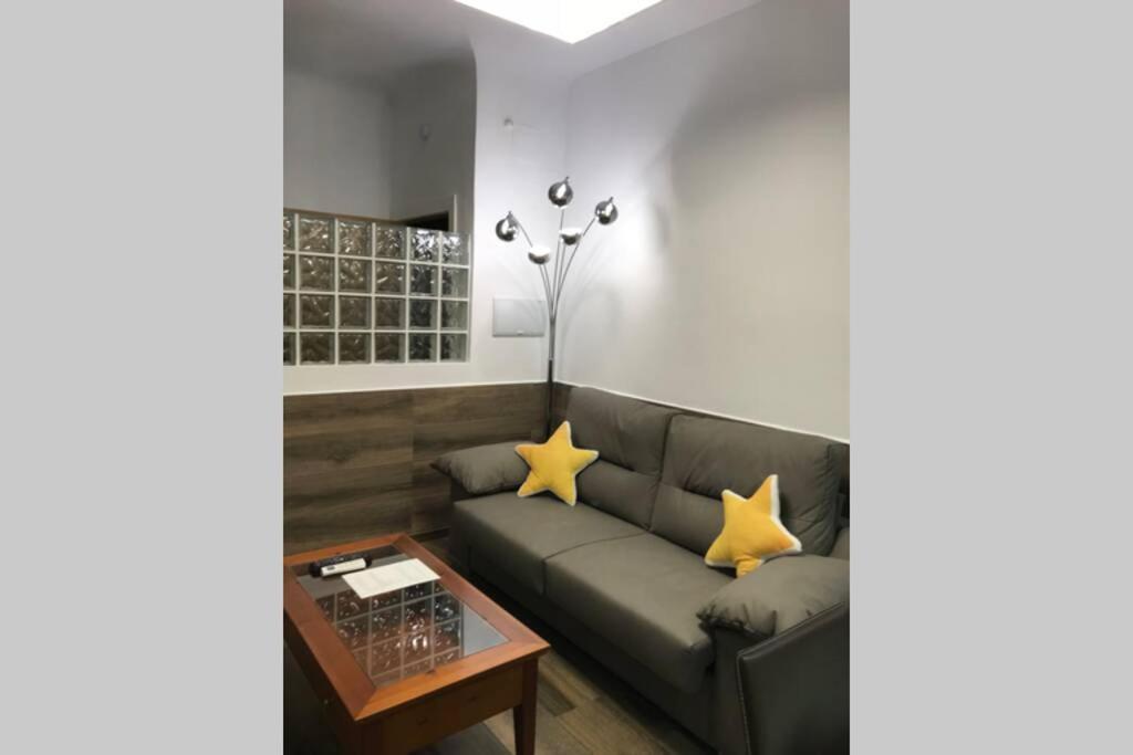 גרנדה Fabuloso Piso Junto A Paseo De La Bomba מראה חיצוני תמונה